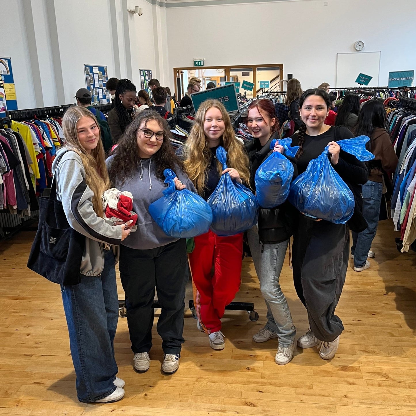 Oxford - Vintage Kilo Sale! 26th July - VintageVera