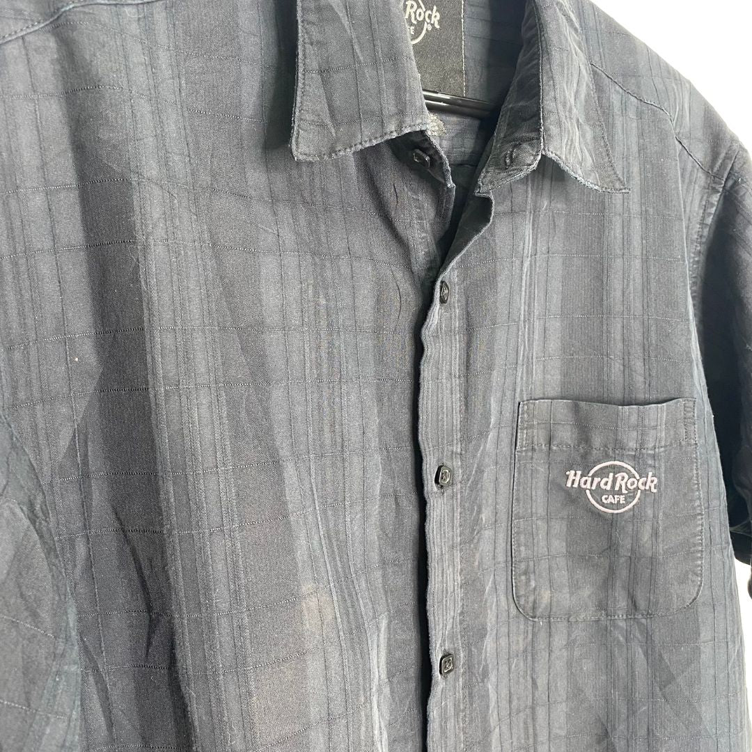 Hard Rock Cafe Short Sleeved Shirt - VintageVera