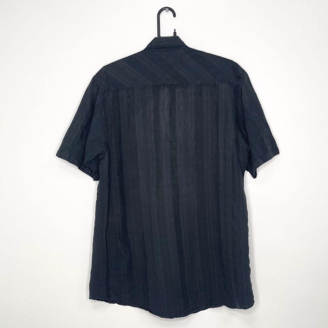 Hard Rock Cafe Short Sleeved Shirt - VintageVera
