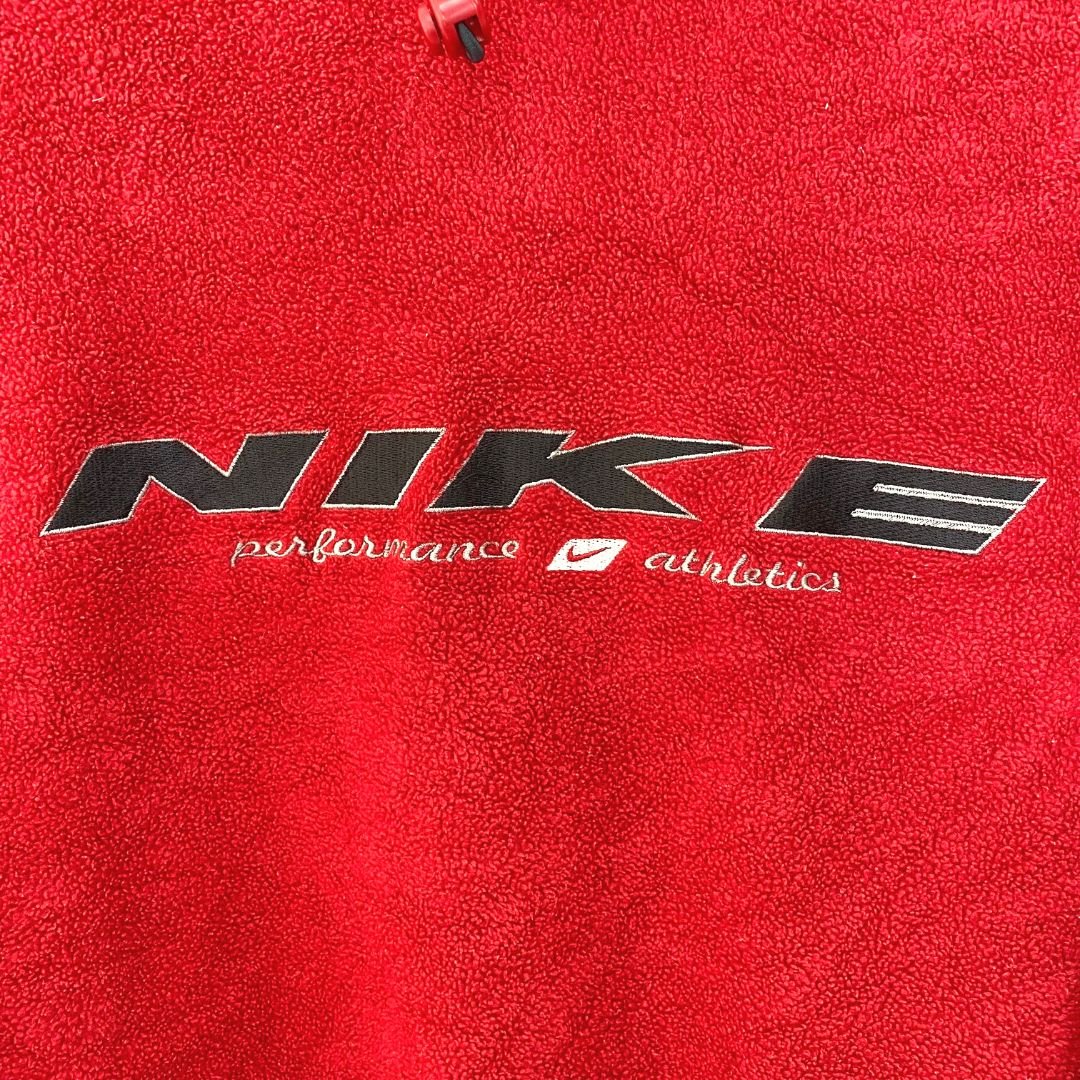 Nike 90s Tag Hooded Fleece - VintageVera