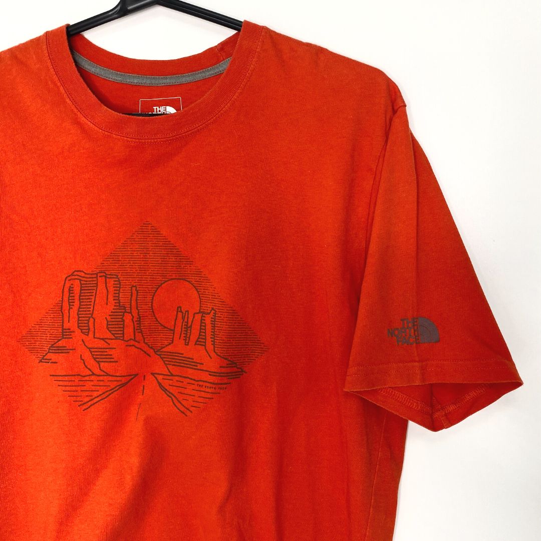 The North Face Graphic T Shirt - VintageVera