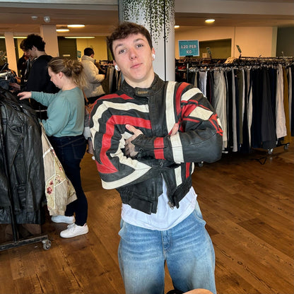 Southampton - Vintage Kilo Sale! 25th November - VintageVera