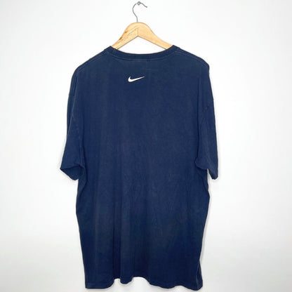 Nike Team Basketball Navy T-Shirt - VintageVera